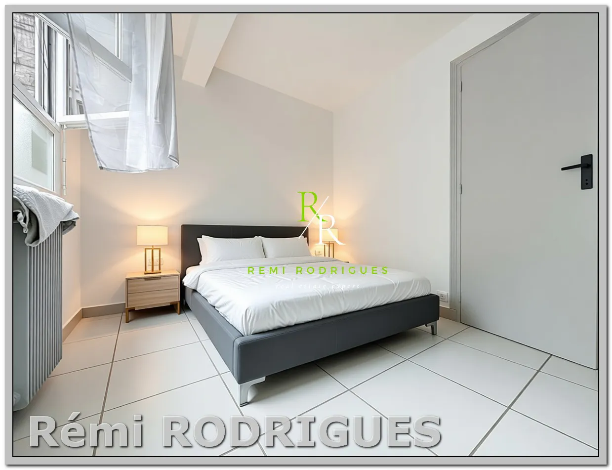 5 Pau, Apt T2 avec place de parking en sous-sol