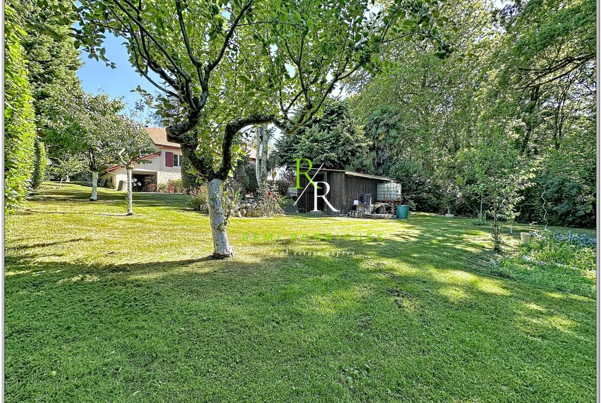 Serres-Castet, Maison rénovée 3ch + bureau, au calme